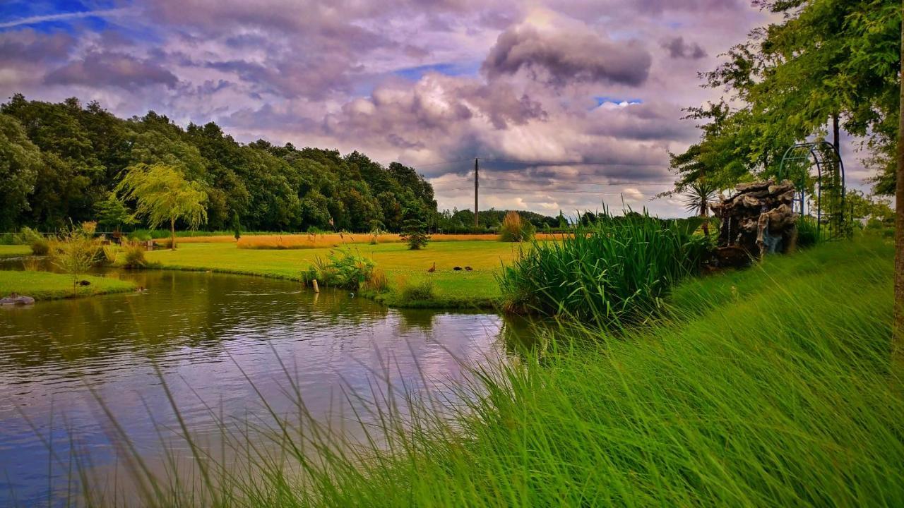 Country Lodge Hotel Moriaanshoofd Oudenaarde Exteriör bild